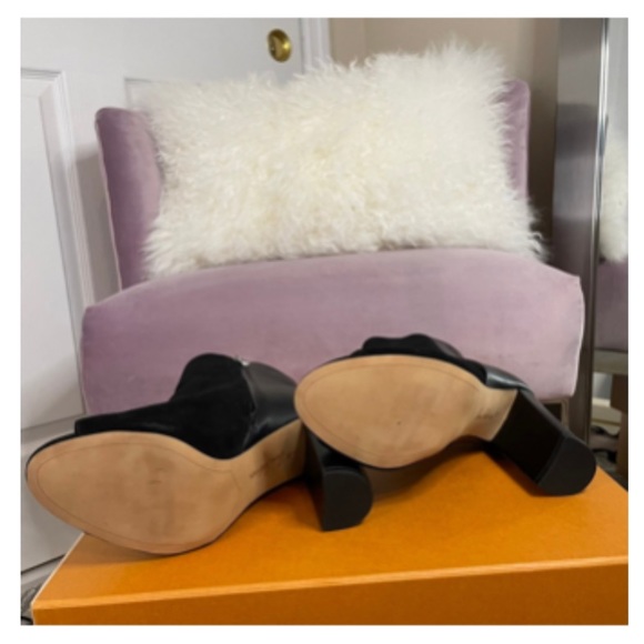 Sam Edelman black suede ankle Boots - Picture 5 of 11